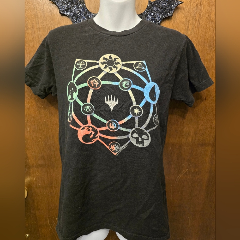 Magic The Gathering (MTG) Tee Shirt, size S